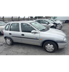 Porte avant gauche OPEL CORSA B