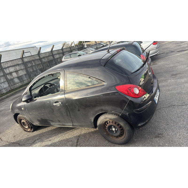 Plage arriere OPEL CORSA D Photo n°12