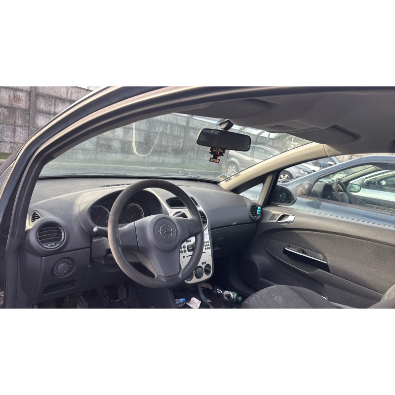 Plage arriere OPEL CORSA D Photo n°15