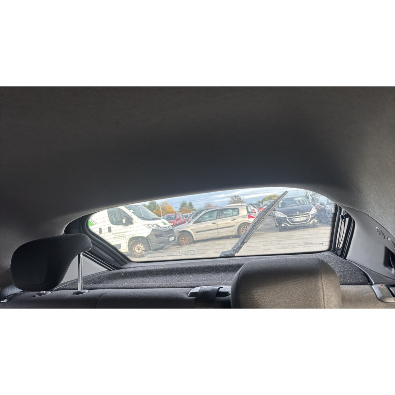 Plage arriere OPEL CORSA D Photo n°20