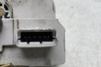 Serrure avant droit CITROEN BERLINGO 1