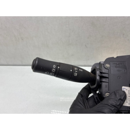 Com (Bloc Contacteur Tournant+Commodo Essuie Glace+Commodo Phare) RENAULT MEGANE 2