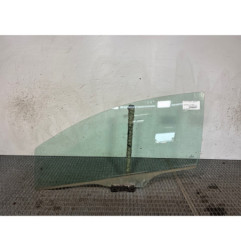 Vitre avant gauche VOLKSWAGEN FOX Photo n°1