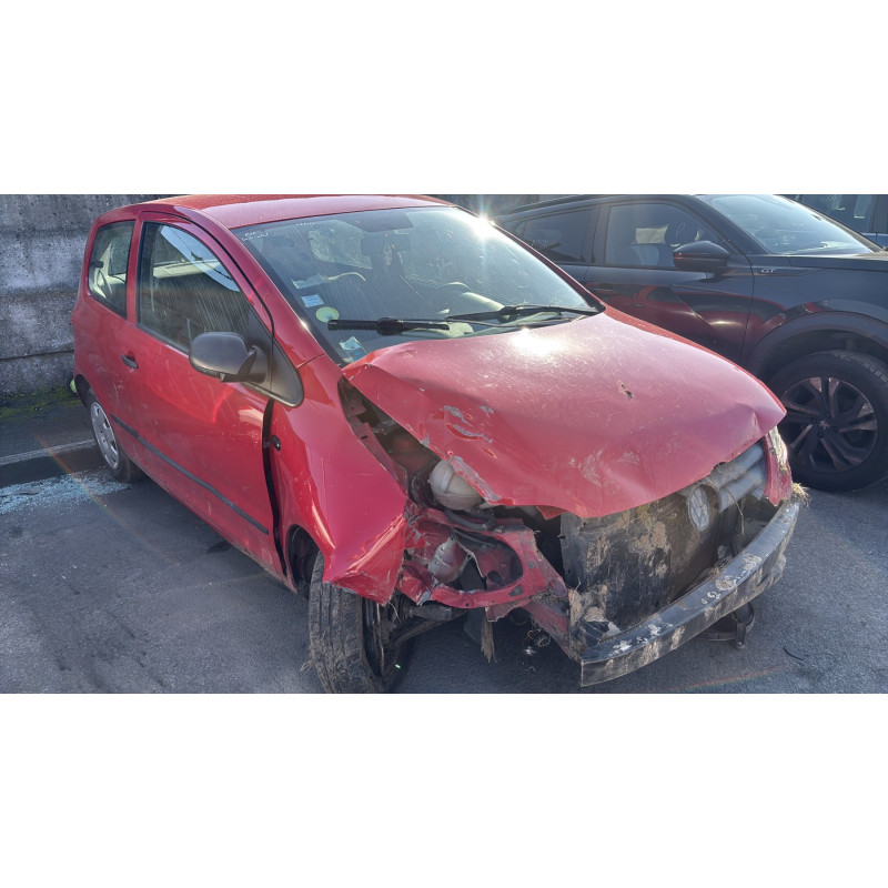 Vitre avant gauche VOLKSWAGEN FOX Photo n°4