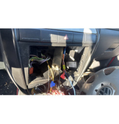 Vitre avant gauche VOLKSWAGEN FOX