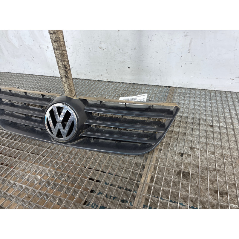 Calandre VOLKSWAGEN POLO 4 Photo n°3