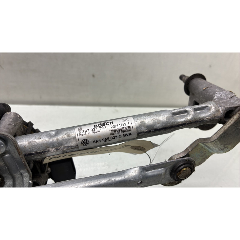 Moteur essuie glace avant VOLKSWAGEN POLO 5 Photo n°8