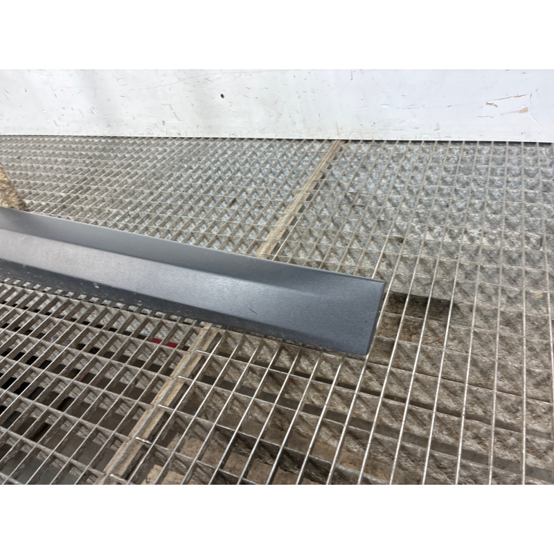 Baguette de porte avant droite RENAULT MEGANE 3 Photo n°2