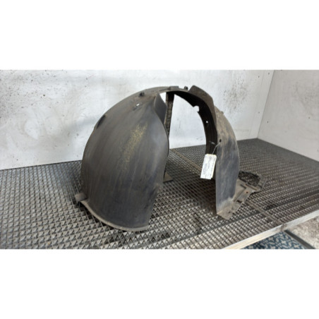 Pare boue avant gauche PEUGEOT 207