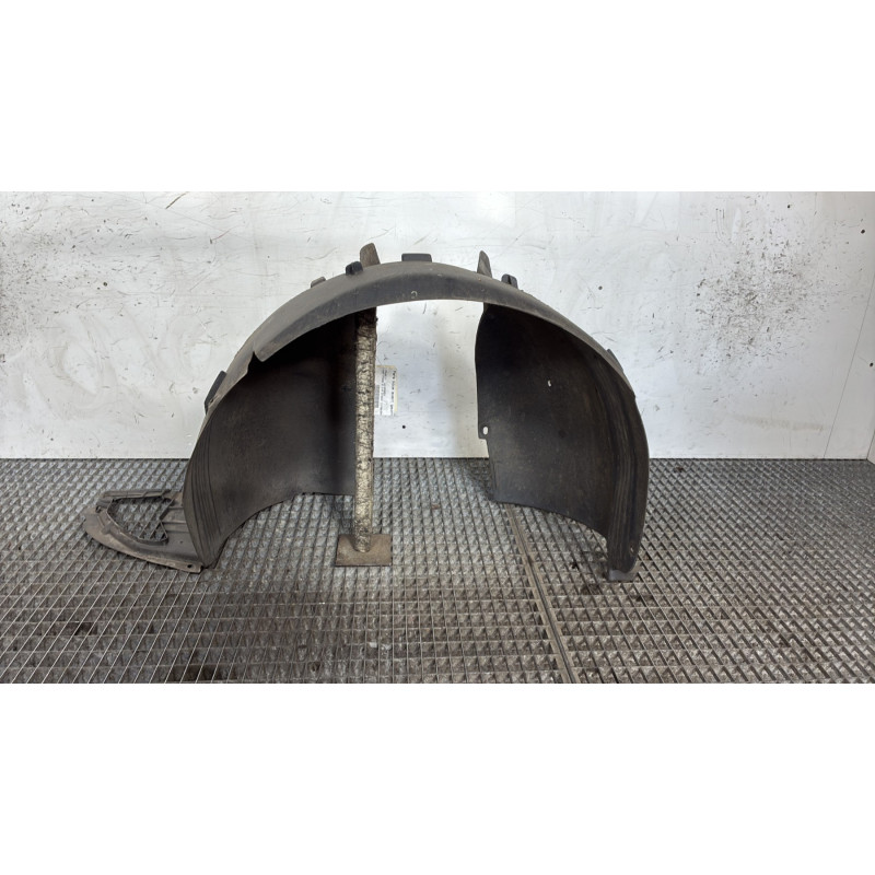 Pare boue avant gauche PEUGEOT 207 Photo n°4