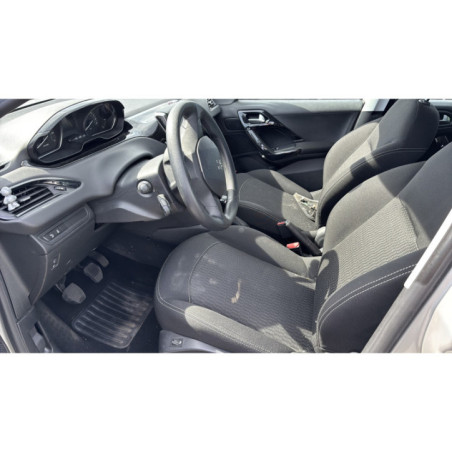 Malle/Hayon arriere PEUGEOT 208 1
