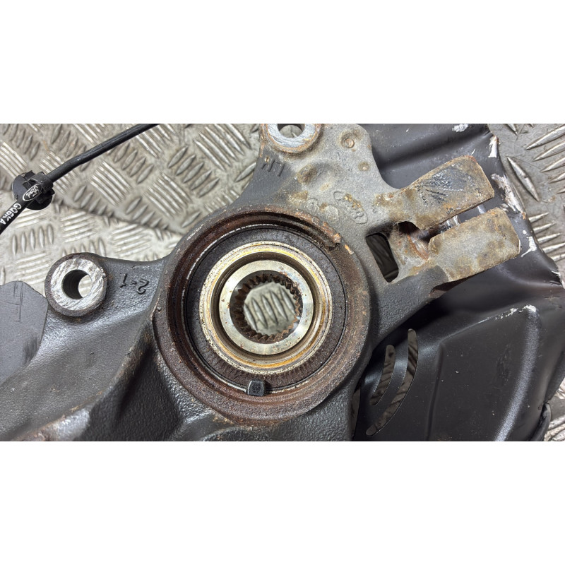 Pivot de moyeu avant gauche FORD PUMA 2 Photo n°4