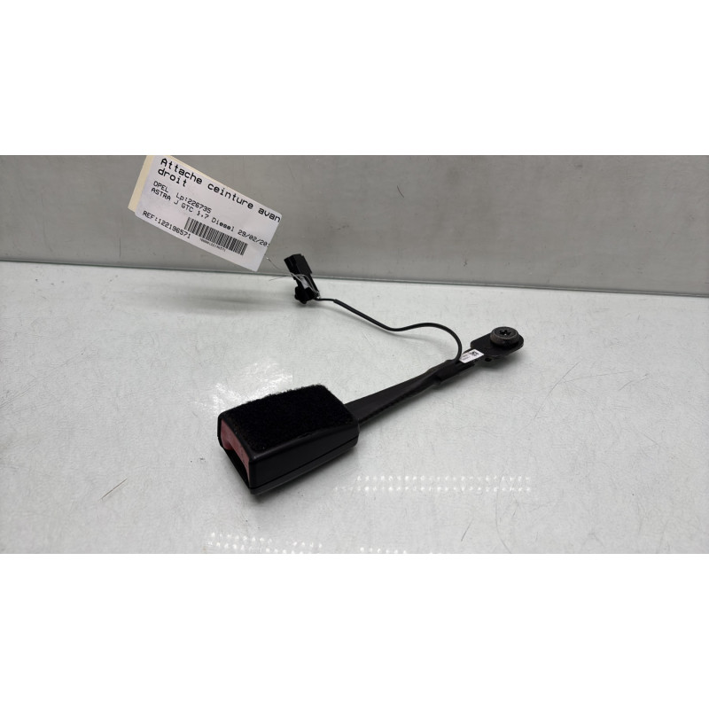 Attache ceinture avant droit OPEL ASTRA J Photo n°4