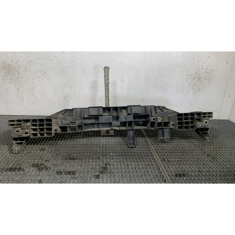 Absorbeur de pare choc arriere RENAULT TWINGO 2 Photo n°7