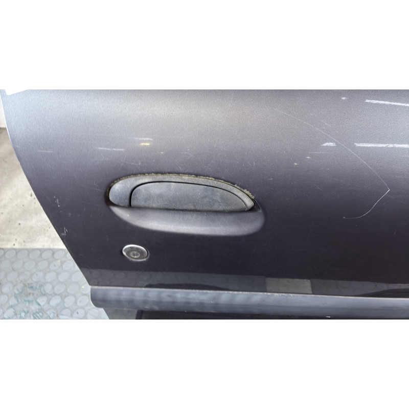 Porte avant droit RENAULT CLIO 2 Photo n°2