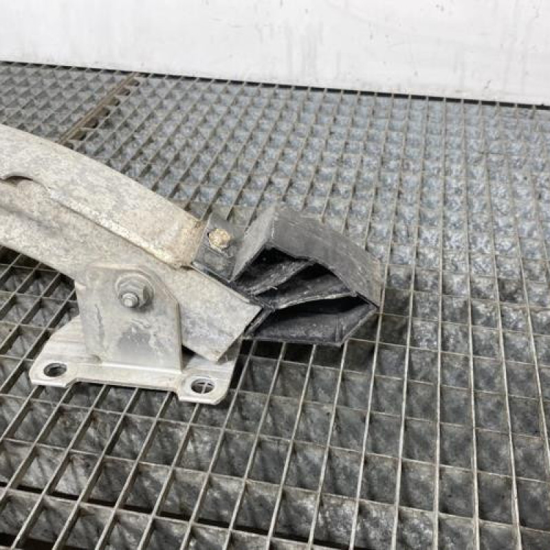 Renfort pare choc arriere (traverse) RENAULT SCENIC 2 Photo n°3