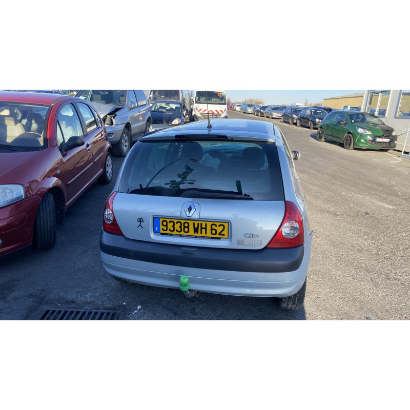Feu arriere principal gauche (feux) RENAULT CLIO 2 Photo n°10