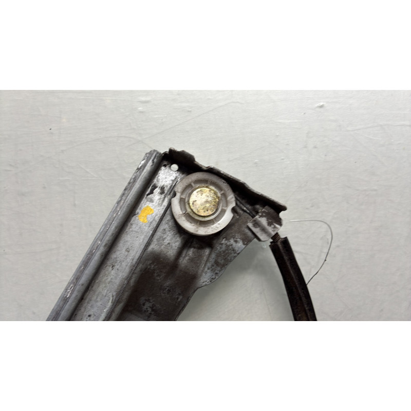 Leve vitre electrique avant gauche RENAULT CLIO 3 Photo n°4