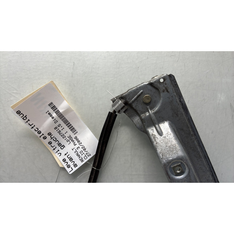 Leve vitre electrique avant gauche RENAULT CLIO 3 Photo n°11