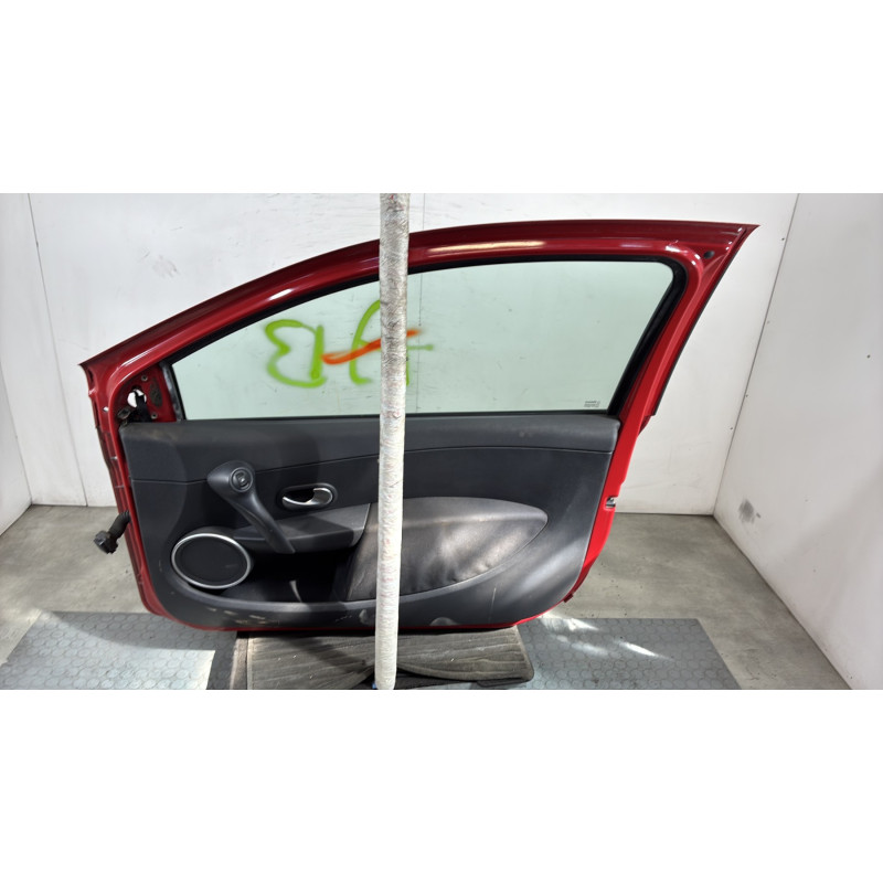 Porte avant droit RENAULT CLIO 3 Photo n°6