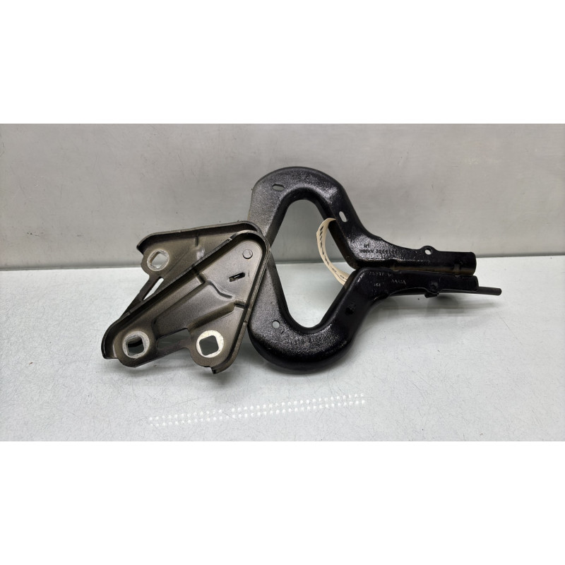 Charniere de capot FORD PUMA 2 Photo n°3