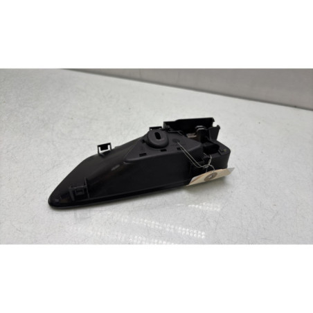 Poignee interieur avant droit FORD PUMA 2