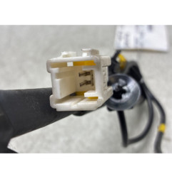 Attache ceinture avant gauche PEUGEOT 308 1