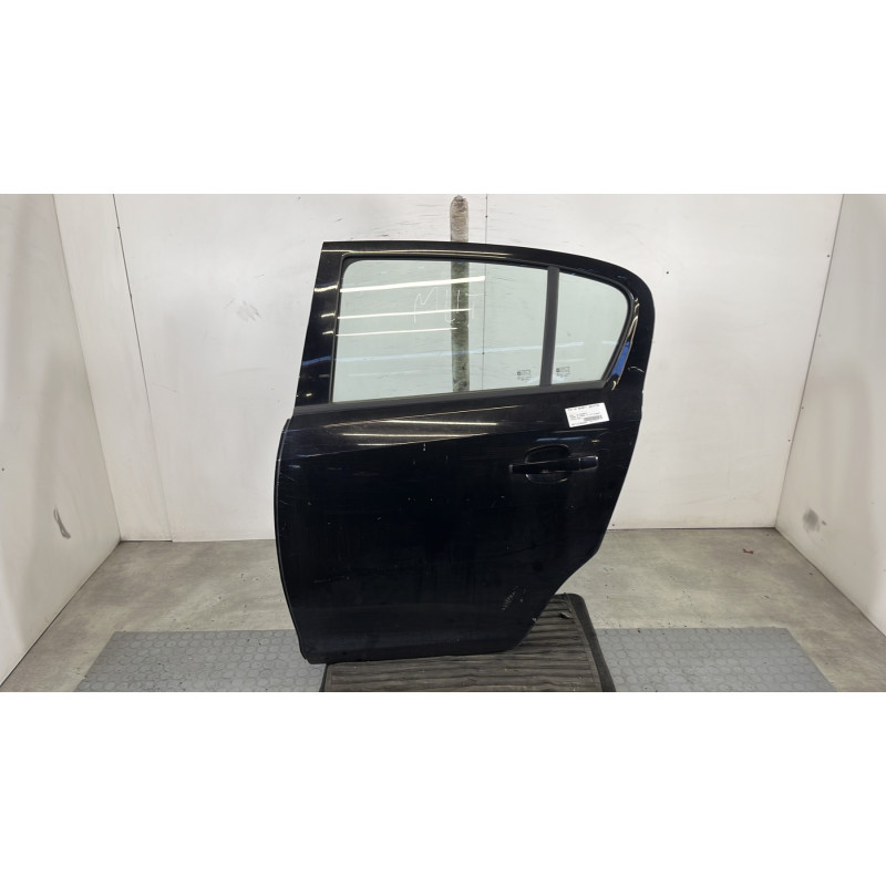 Porte avant gauche OPEL CORSA D Photo n°1