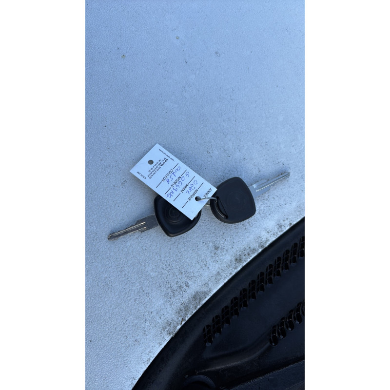 Capot OPEL CORSA B Photo n°11
