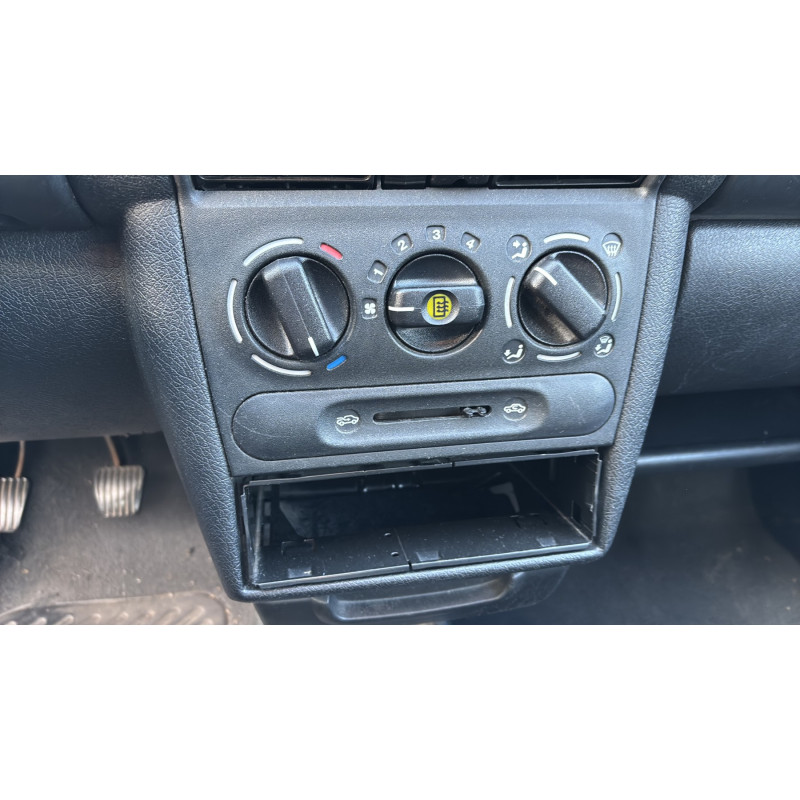 Capot OPEL CORSA B Photo n°15