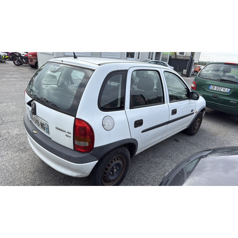 Optique avant principal droit (feux)(phare) OPEL CORSA B Photo n°20