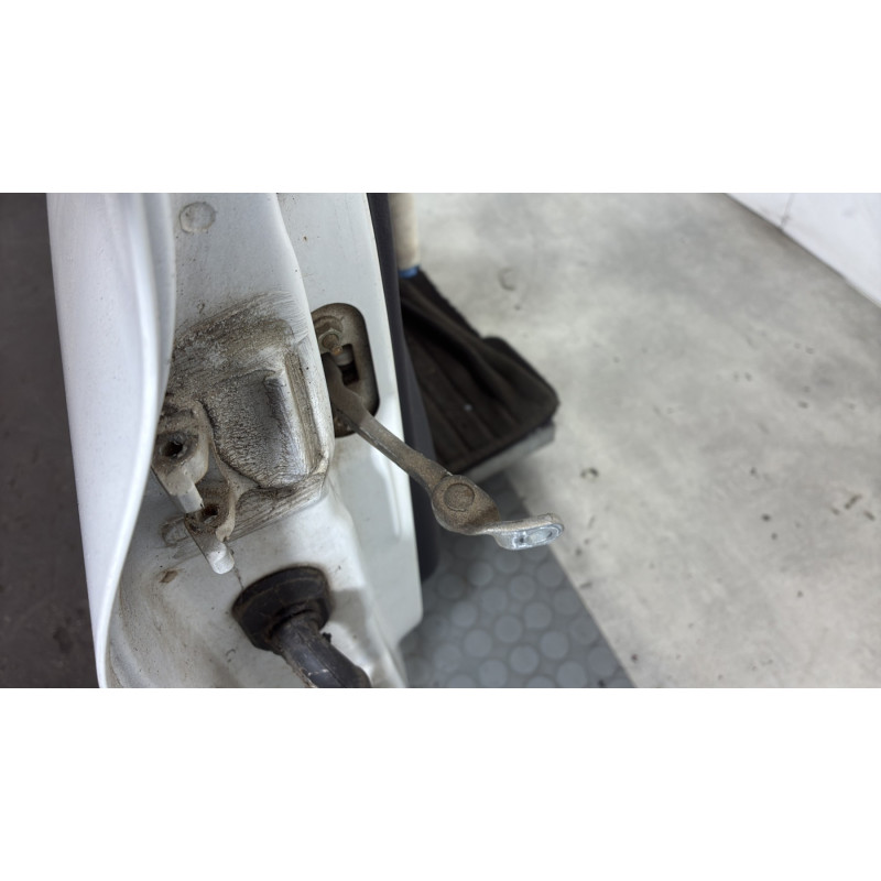 Porte avant droit RENAULT CLIO 2 Photo n°4