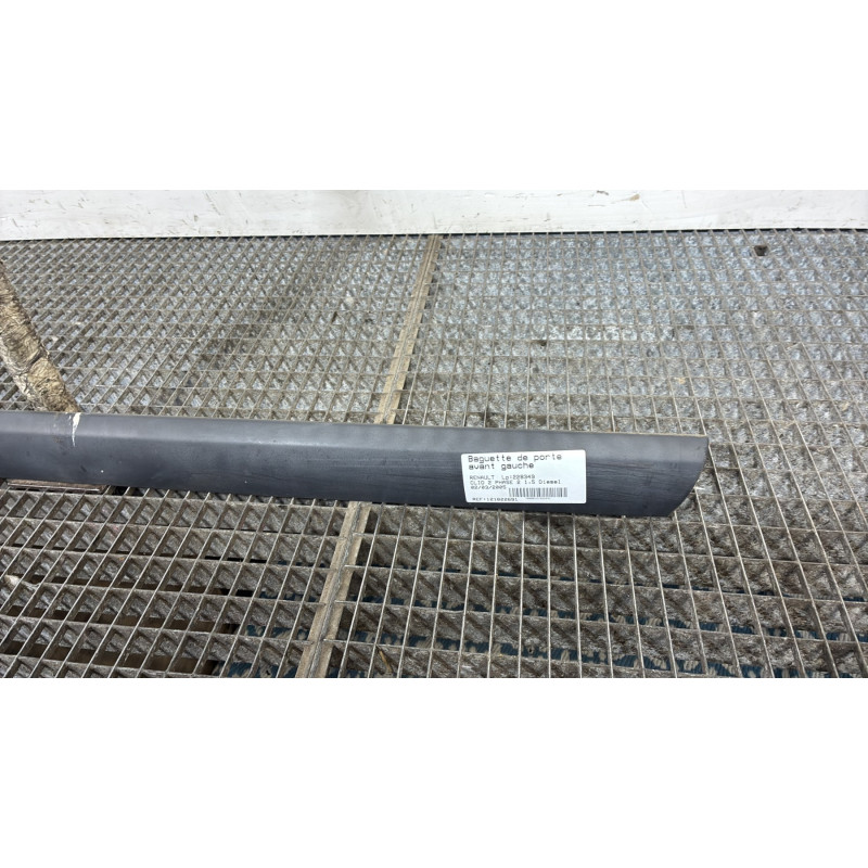 Baguette de porte avant gauche RENAULT CLIO 2 Photo n°3