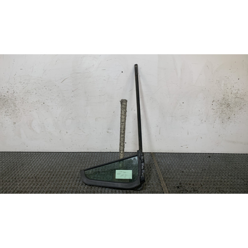 Custode arriere gauche (porte) RENAULT CLIO 3 Photo n°5
