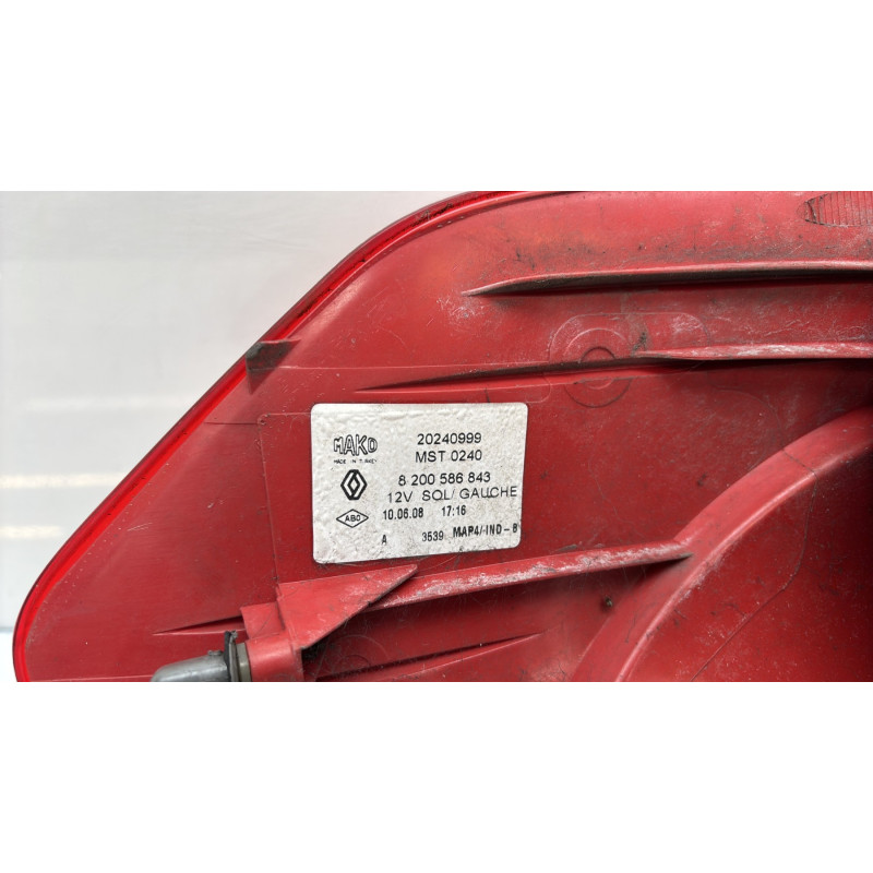 Feu arriere principal gauche (feux) RENAULT CLIO 3 Photo n°6