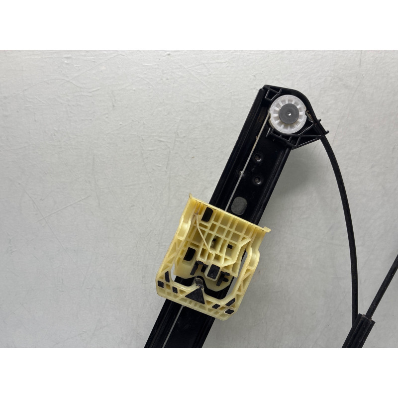 Leve vitre electrique avant droit AUDI Q2 Photo n°11