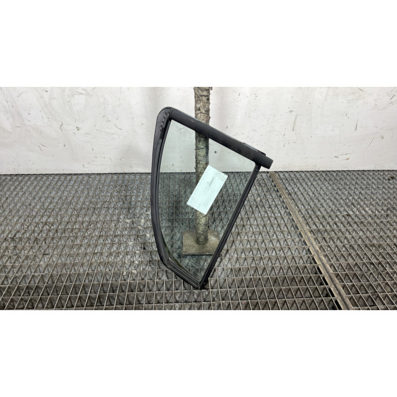 Custode arriere gauche (porte) SUZUKI SWIFT 4 Photo n°4