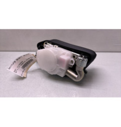 Pretensionneur de ceinture avant droit SUZUKI SWIFT 4 Photo n°1
