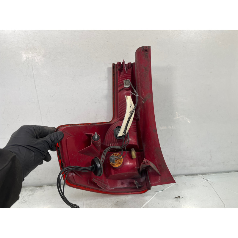 Feu arriere principal droit (feux) CITROEN C4 1 Photo n°5