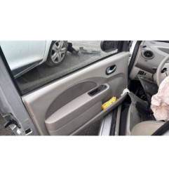 Custode arriere droit RENAULT TWINGO 2