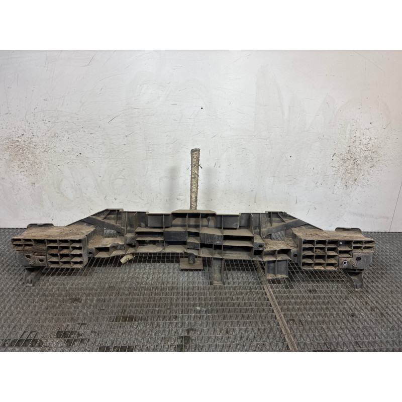 Absorbeur de pare choc arriere RENAULT TWINGO 2 Photo n°4