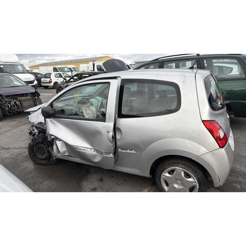 Absorbeur de pare choc arriere RENAULT TWINGO 2 Photo n°10