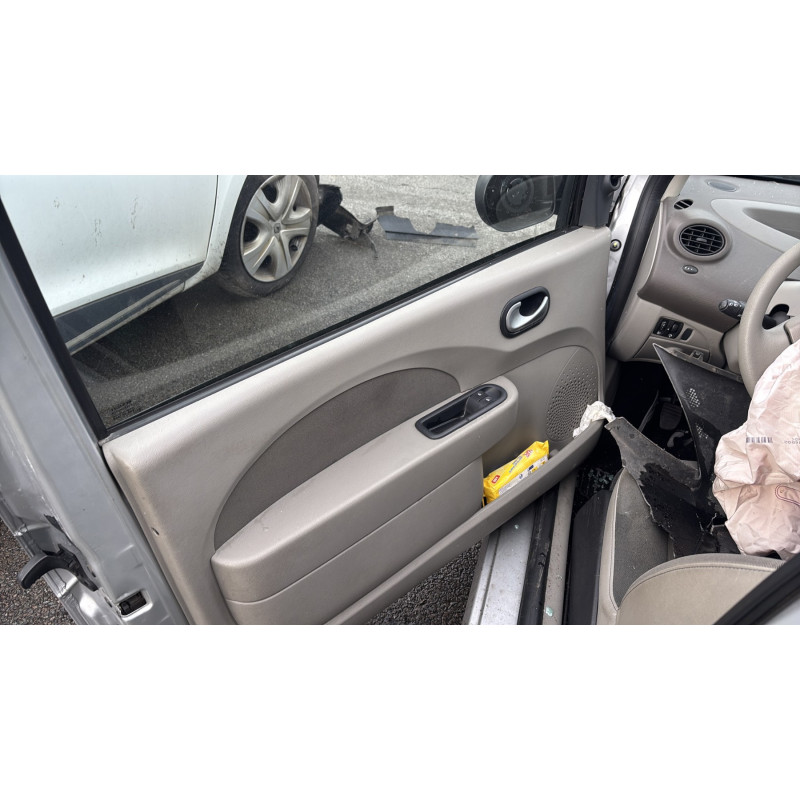 Absorbeur de pare choc arriere RENAULT TWINGO 2 Photo n°13