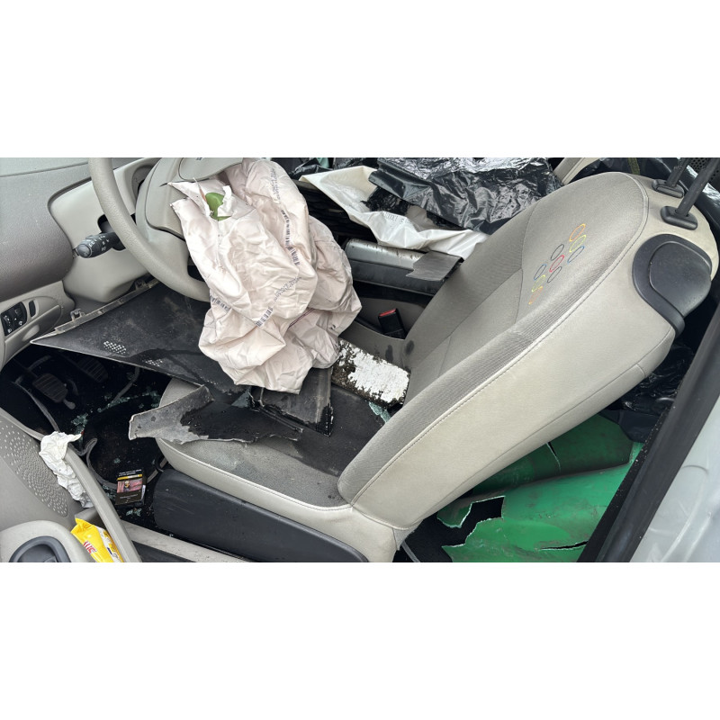 Plage arriere RENAULT TWINGO 2 Photo n°14