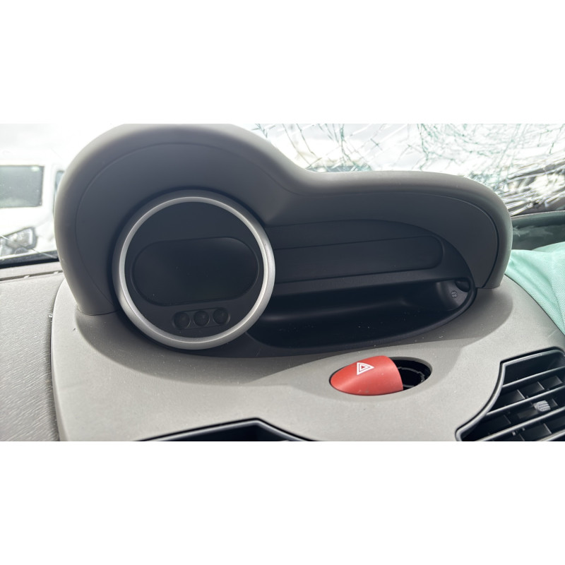 Plage arriere RENAULT TWINGO 2 Photo n°18
