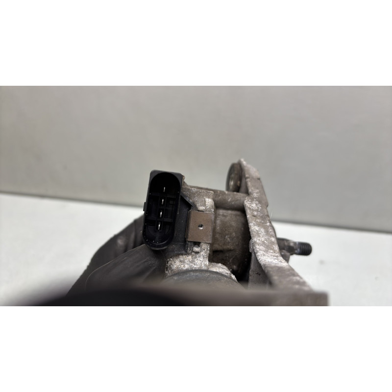 Moteur essuie glace avant gauche FORD FOCUS 3 Photo n°3