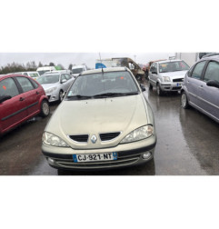 Porte avant gauche RENAULT MEGANE 1