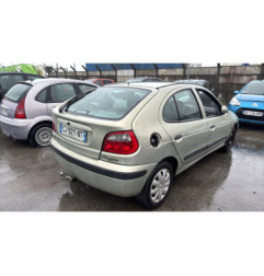 Porte avant gauche RENAULT MEGANE 1
