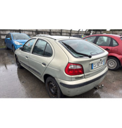 Porte avant gauche RENAULT MEGANE 1