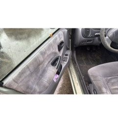 Porte avant gauche RENAULT MEGANE 1